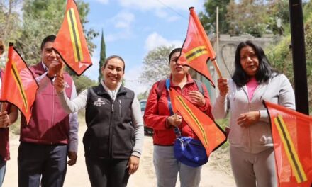 Arranque de obra de construcción de red de drenaje sanitario en Tianguistengo