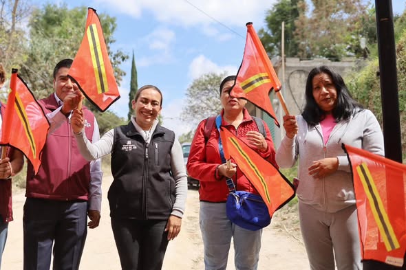 Arranque de obra de construcción de red de drenaje sanitario en Tianguistengo