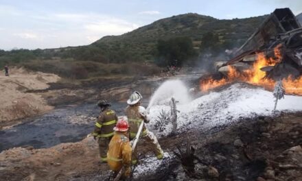 Tepeji del Río apoya en las labores de emergencia registradas tras el descarrilamiento del tren en Tepetitlán