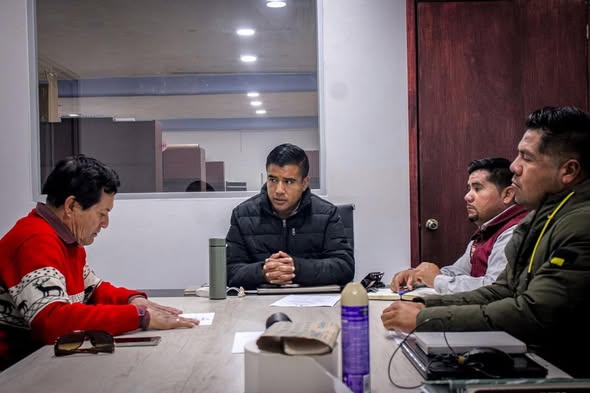 Gobierno Municipal de Tepeji del Río fortalece acuerdos en materia de obra pública y atención a comunidades