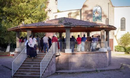 Presentan proyectos que gestiona la Comisión de Agua a vecinos de Santiago Tlapanaloya