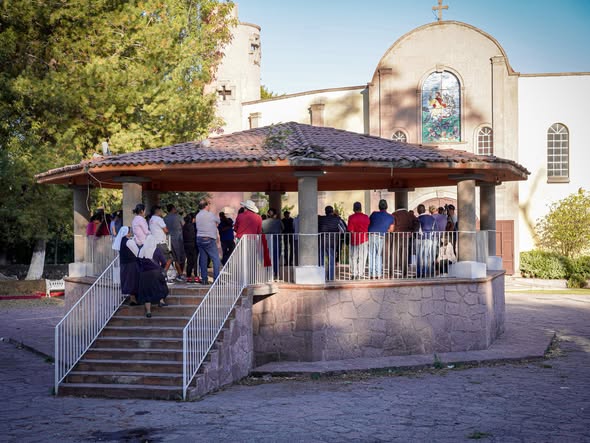 Presentan proyectos que gestiona la Comisión de Agua a vecinos de Santiago Tlapanaloya