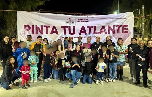 Familias de la colonia El Huerto participan en la actividad «Pinta tu atlante»