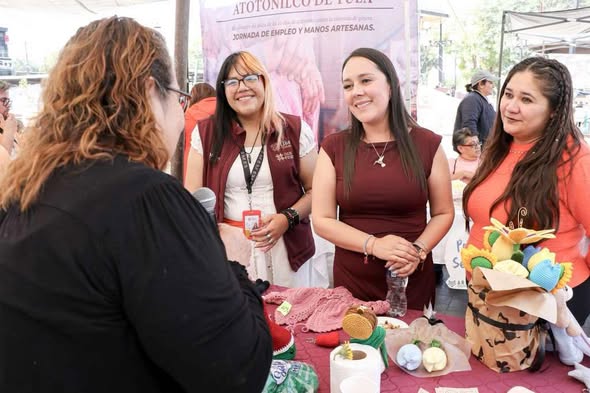 Transformando Atotonilco de Tula: Jornada de Empleo y Artesanos