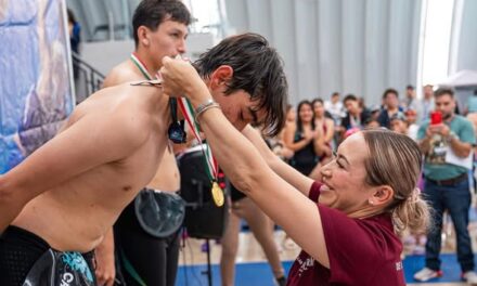 Gran participación en la competencia de natación realizada en la alberca semi olímpica de Tepeji