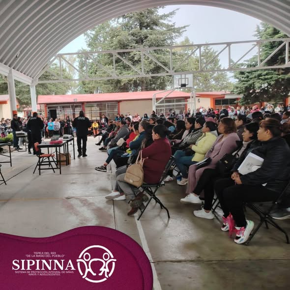 Imparten taller “Estilos de crianza libres de violencia” a madres de familia de la Técnica 54 de Tepeji