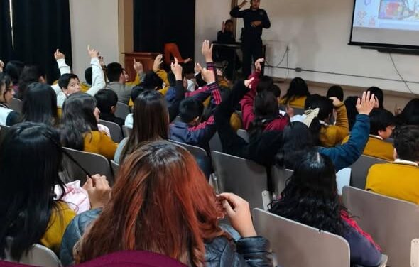 Se llevó a cabo el Foro “Violencia digital y acoso en redes sociales, basado en la Ley Olimpia”, en la Escuela Secundaria Técnica No. 12