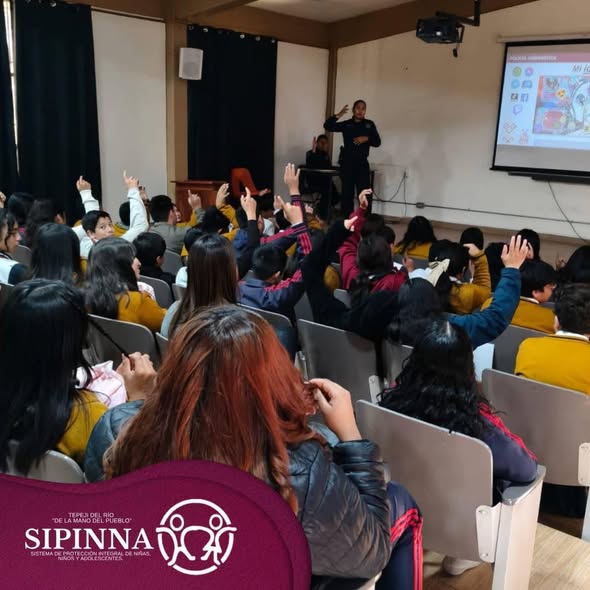 Se llevó a cabo el Foro “Violencia digital y acoso en redes sociales, basado en la Ley Olimpia”, en la Escuela Secundaria Técnica No. 12