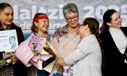 Entregan Presea Xiuhuhtlazlin en Tula de Allende