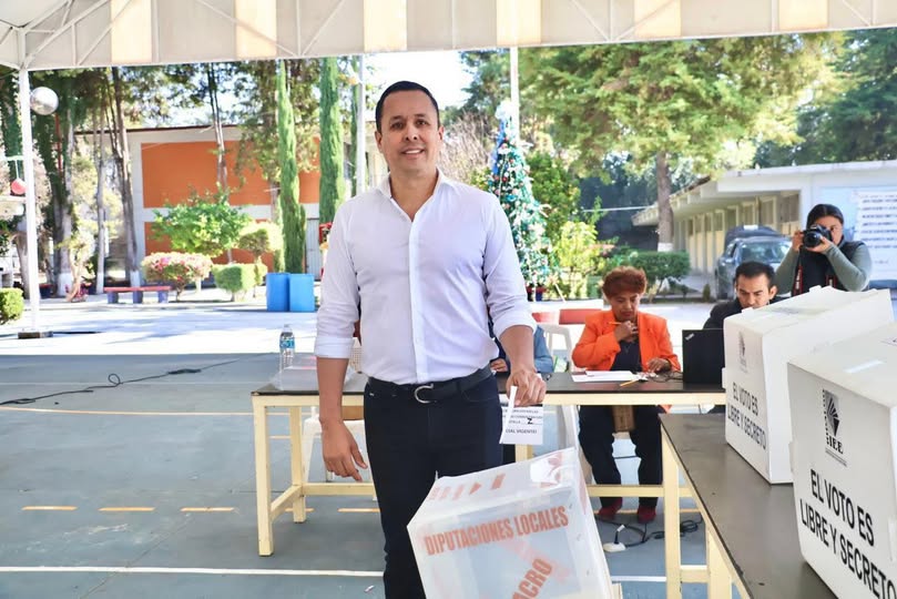 Cristhian Martínez participa en la consulta de participación ciudadana