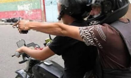 Asantan a adulto mayor en comunidad de Tepeji del Río