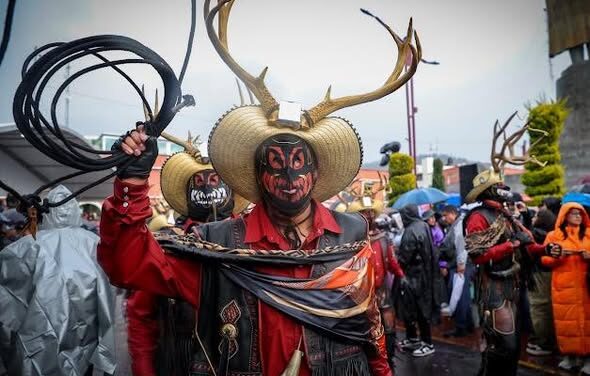 Hidalgo invita a vivir sus tradiciones con el Desfile de Carnavales en Pachuca 2026