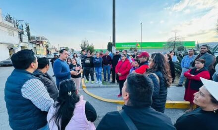 Alcalde de Tula se reúne con vecinos de la UHP