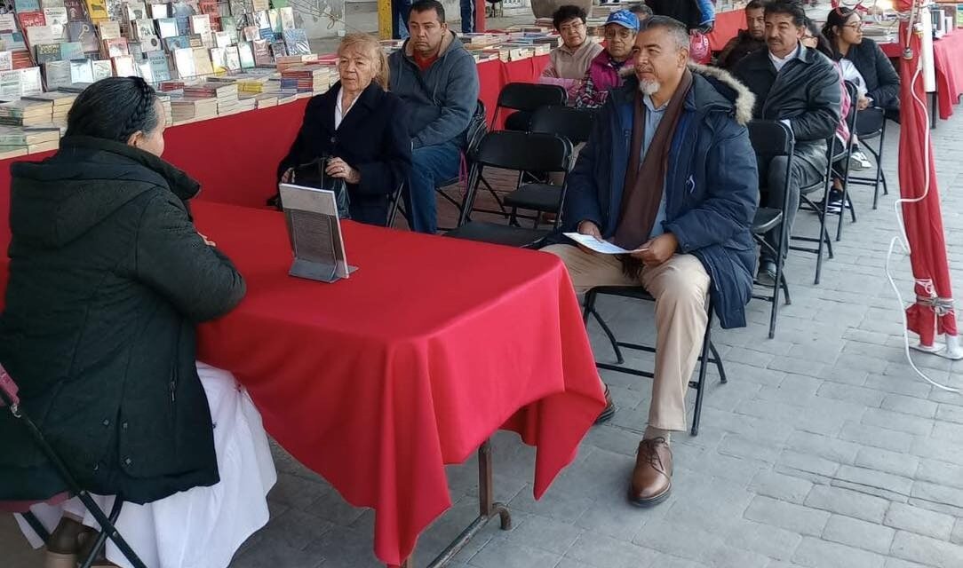 Presentan obra «𝑬𝒍 𝑪𝒂𝒎𝒊𝒏𝒐 𝑹𝒆𝒂𝒍 𝒅𝒆 𝑻𝒊𝒆𝒓𝒓𝒂 𝑨𝒅𝒆𝒏𝒕𝒓𝒐 𝒆𝒏 𝒍𝒂 𝒓𝒆𝒈𝒊𝒐́𝒏 𝒐𝒕𝒐𝒎𝒊́» en la Feria del Libro de Atotonilco de Tula