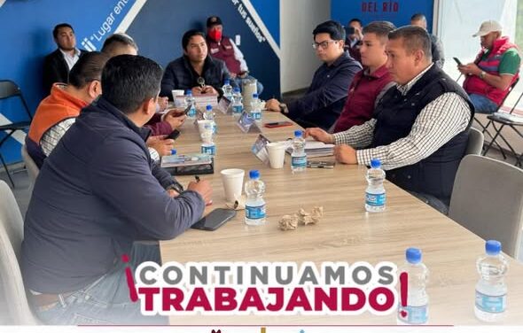 Realizan mesa de trabajo en las instalaciones de la CAAMTROH, para dar seguimiento al proyecto del Tren México Querétaro