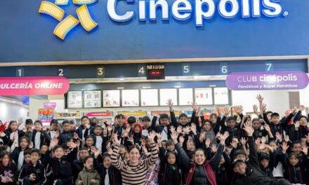 Más de 200 niñas y niños tepejanos disfrutaron de la experiencia del cine mediante el programa “Vamos Todos a Cinépolis”