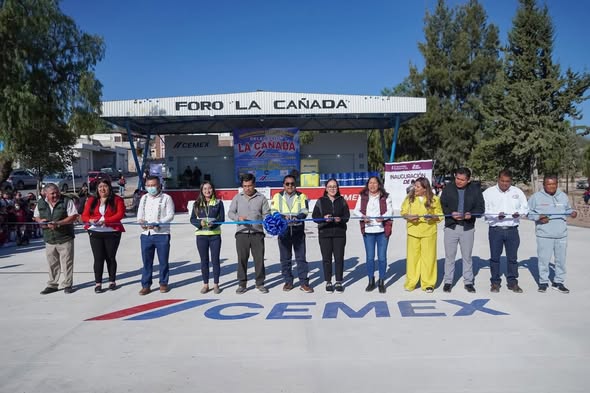 Inauguran la nueva explanada comunitaria en la localidad de Cañada en Atotonilco de Tula