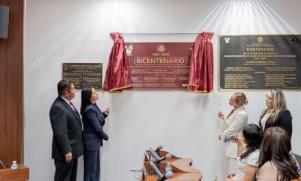 Sesión solemne conmemorativa por los 200 años de la creación del Ayuntamiento de Tepeji del Río de Ocampo