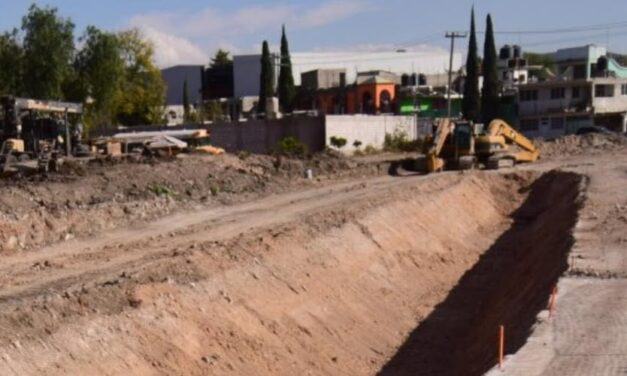 Suspenden trabajos de revestimiento del canal Viejo Requena por falta de pago