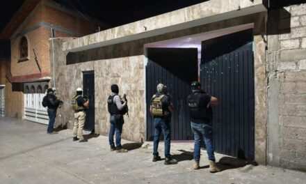 Tres personas sin vida y dos detenidas durante tiroteo en Tula de Allende