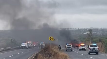 En Hidalgo se reportan vehículos incendiados en diversas carreteras