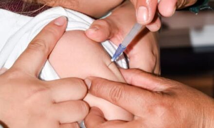 Se llevó a cabo una jornada de vacunación en el CAIC Centro en Tula de Allende