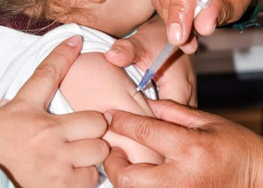 Se llevó a cabo una jornada de vacunación en el CAIC Centro en Tula de Allende