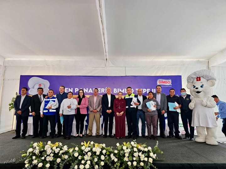 Gobierno municipal reconoce a empresa panificadora por brindar seguridad a sus trabajadores