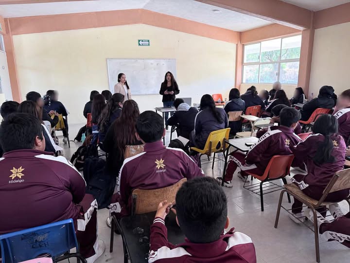 Centros Pilares fortalece la conciencia sobre los derechos de niñas, niños y adolescentes entre jóvenes del CECyTE Ocampo