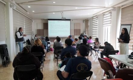 Imparten capacitación sobre el manejo higiénico de alimentos en Atotonilco de Tula