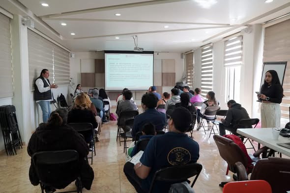 Imparten capacitación sobre el manejo higiénico de alimentos en Atotonilco de Tula