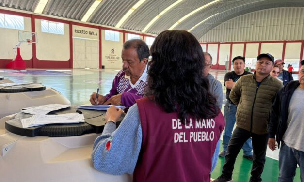 Entregan apoyos adquiridos a bajo costo en Tepeji del Río