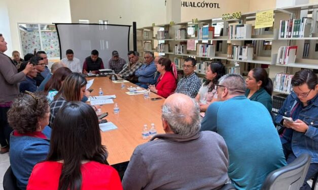 Realizan mesa de trabajo para tratar el tema del Campo Deportivo Tepeji