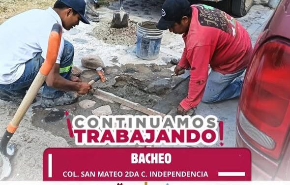 Personal de la Comisión de Agua de Tepeji realiza trabajos de bacheo tras reparaciones de fugas