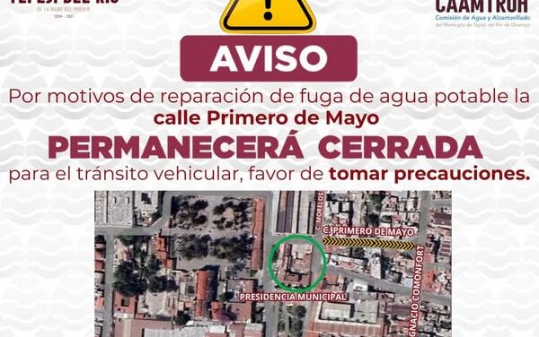 Realizan trabajos de reparación de fuga de agua potable en la zona centro de Tepeji del Río