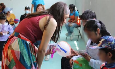 Salud municipal de Atotonilco de Tula imparte plática informativa sobre la pediculosis