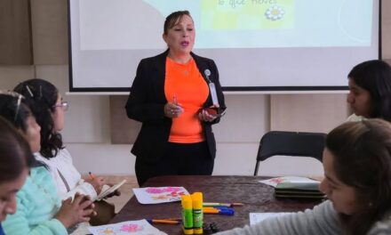 Imparten taller «Duelo:Cuidar tu salud mental es cuidar de ti misma» en Atotonilco de Tula
