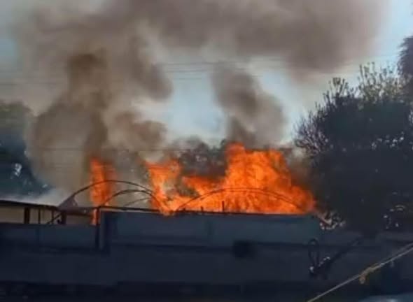 Bomberos Tula atienden reporte de incendio en San Francisco Bojay