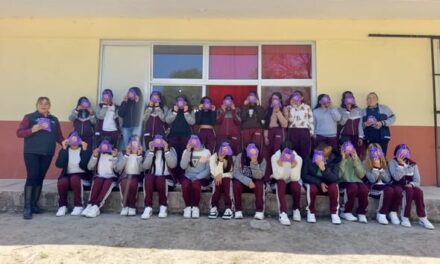 Se llevó a cabo la estrategia “Menstruación Digna” en bachilleratos del municipio de Tepeji del Río