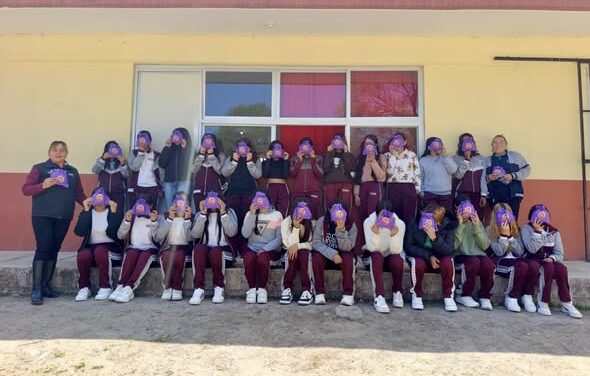 Se llevó a cabo la estrategia “Menstruación Digna” en bachilleratos del municipio de Tepeji del Río