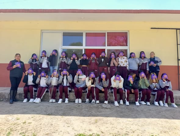Se llevó a cabo la estrategia “Menstruación Digna” en bachilleratos del municipio de Tepeji del Río