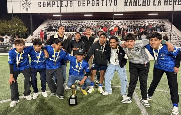 Premian a ganadores de las 3 fuerzas sub-18 en Tepeji del Río