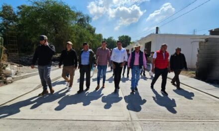 Supervisa Cristhian Martínez obra en el Llano Segunda Sección y refrenda trabajo conjunto con la ciudadanía