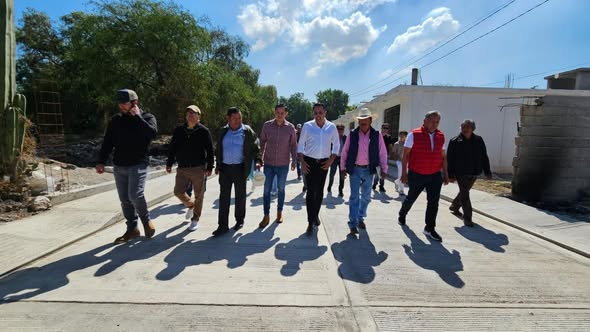 Supervisa Cristhian Martínez obra en el Llano Segunda Sección y refrenda trabajo conjunto con la ciudadanía
