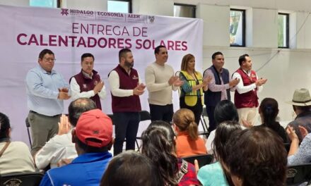 Entregan calentadores solares del Programa «Energía para el Bienestar» en Tula de Allende
