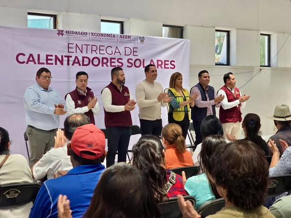 Entregan calentadores solares del Programa «Energía para el Bienestar» en Tula de Allende