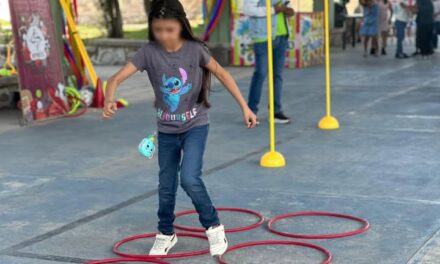 Fomentan el deporte entre estudiantes de escuela primaria de la localidad de Texas