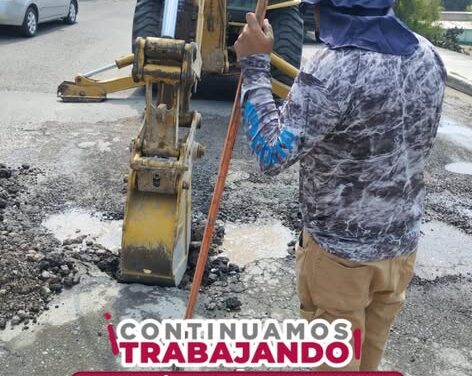 La CAMTROH realiza trabajos de reparación de fuga de agua potable