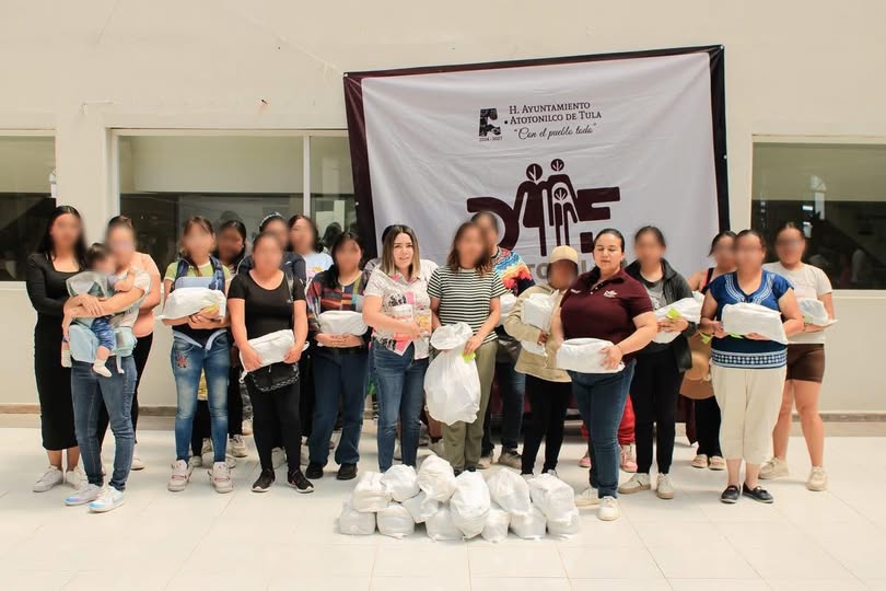 Entregan despensas del Programa «1000 Días» en Atotonilco de Tula
