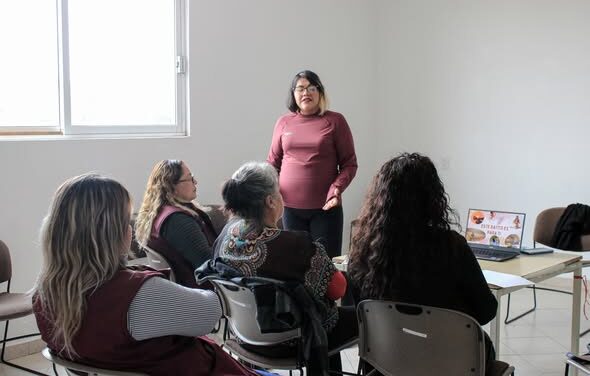 Se llevó a cabo el taller «Una vida enlazada con la maternidad: Rol y realidad, maternidad y mujeres» en Atotonilco de Tula